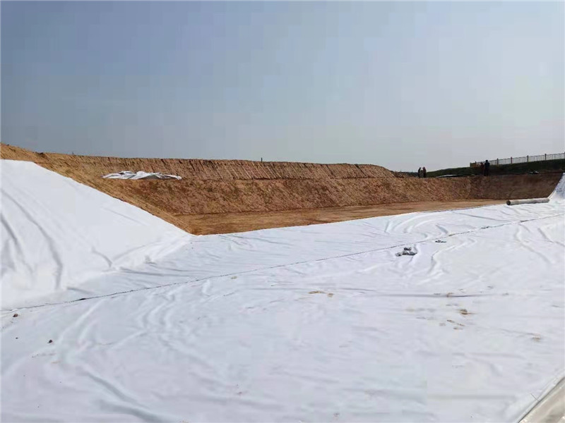 撸撸片在线在冬季如何发挥他的排水性